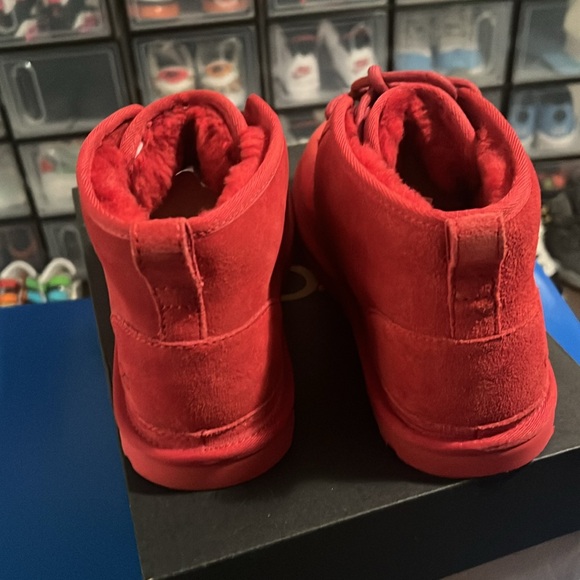 Red Neumel UGGs size 9 - Picture 3 of 5